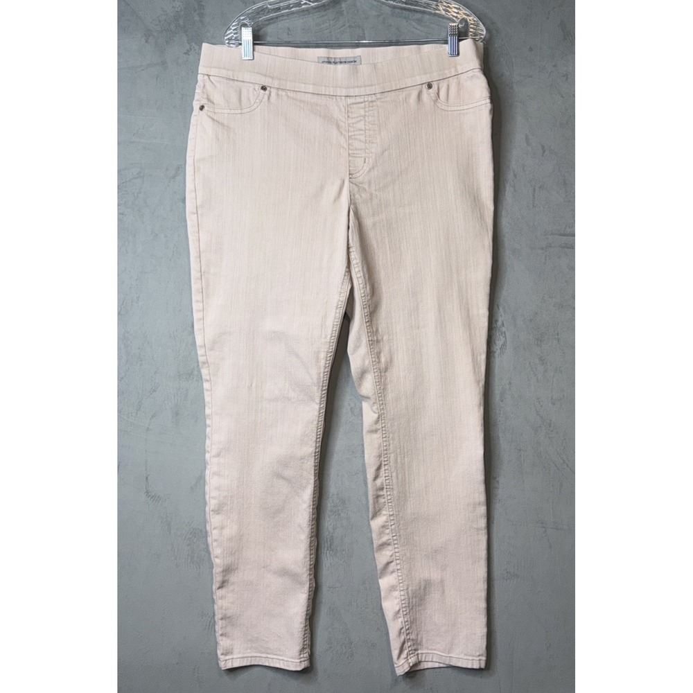 Chico's Platinum Denim Pull On Jeans Women's Size 2.5 Beige Slim Straight Pants